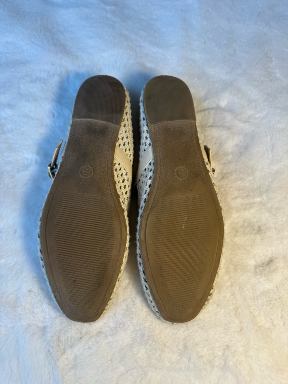 Universal Thread Cream Women’s  Mary Jane Flats Size 8.5 - Picture 5 of 7